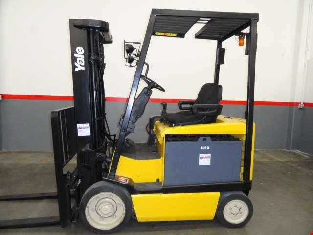 Used Yale 4 Wheel Electric Forklift